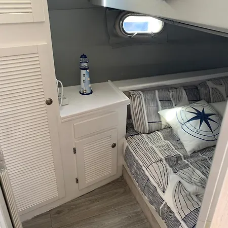 Vimaro Boat Barcelona